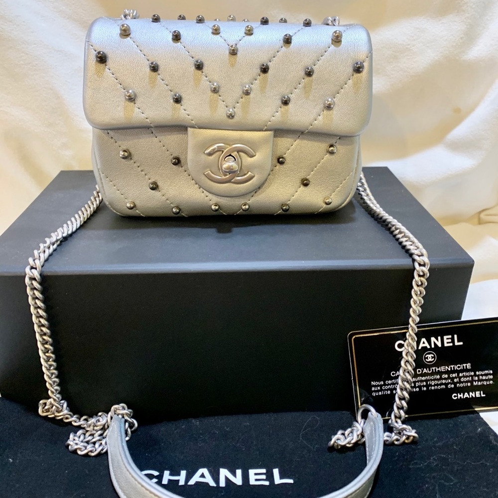 ❌SOLD❌💯Authentic Chanel Star Wars Studs Mini Flap - Picture 1 of 15
